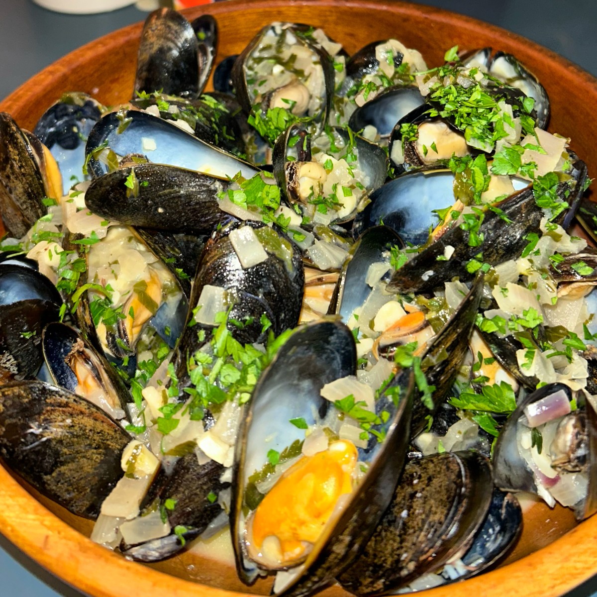 White Wine Steamed Mussels Recipe